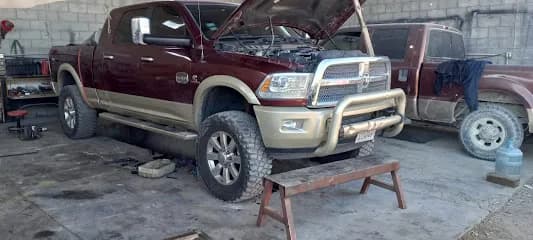 Foto de MONOS DIESEL
