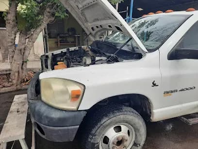 Foto de Taller Auto repair