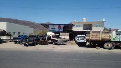 Foto de AUTOMOTRIZ LÓPEZ