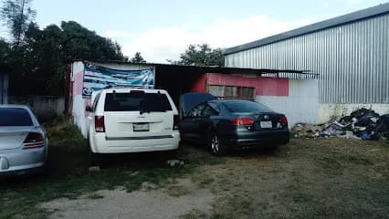 Foto de Servicio electro - mecánico "Hugo"