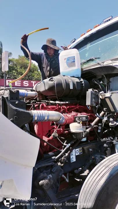 Foto de SERVICIO TÉCNICO DIESEL *HNOS. RUIZ LOS RANA'S*