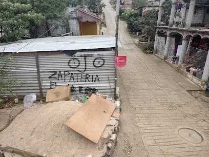 Foto de Taller mecánico auto motriz