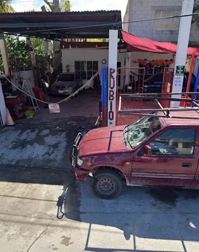 Foto de Taller mecánico automotriz "RUBIO"