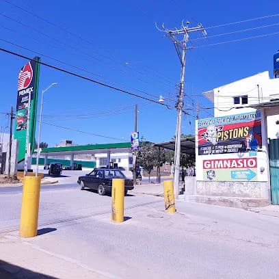 Foto de Taller mecánico automotriz "Pistons"