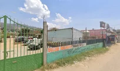 Foto de Taller mecánico Juquilita