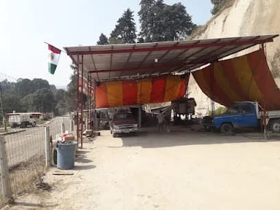 Foto de TALLER MECÁNICO EL POLO