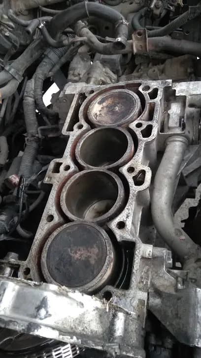 Foto de TALLER MECÁNICO EN GENERAL OVERDRIVE