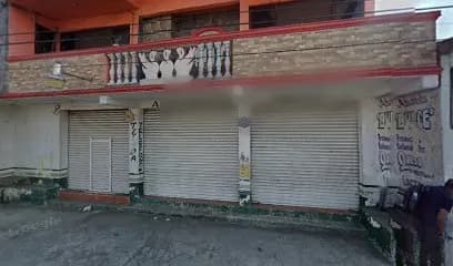 Foto de Taller mecánico CHULOS GARAGE