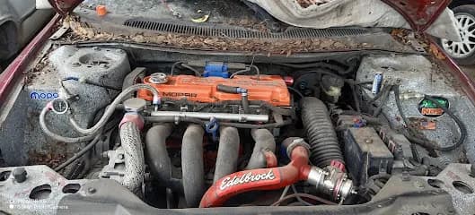 Foto de Taller mecánico (TONY)