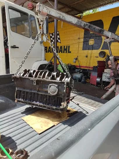 Foto de Taller Mecanico y Refaccionaria "El Chino"