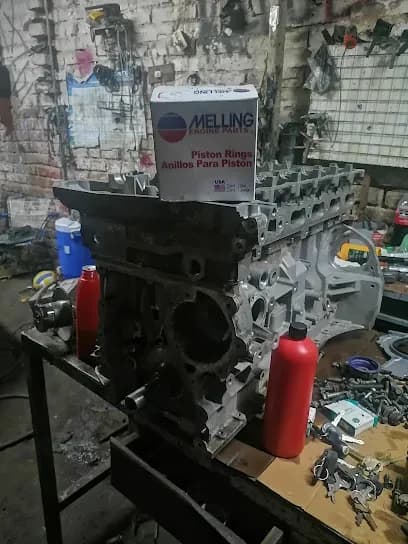 Foto de Taller mecánico YAMBO