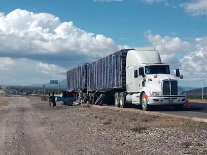 Foto de Taller mecánico y eléctrico. vulca móvil