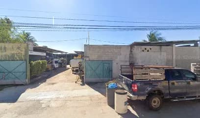 Foto de Taller Mecánico "Watson"